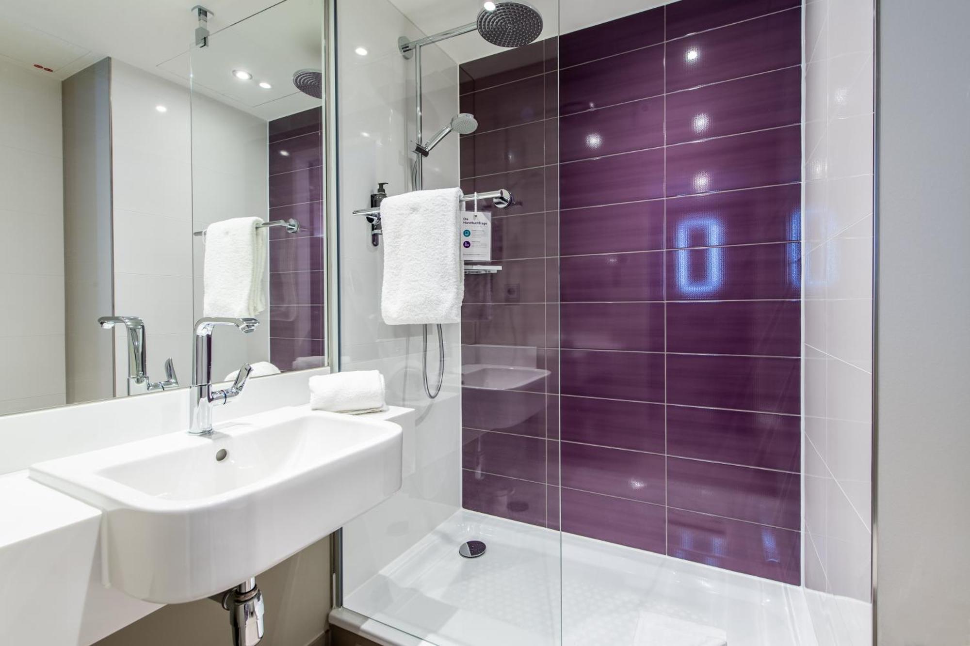 Premier Inn Essen City Centre Екстер'єр фото
