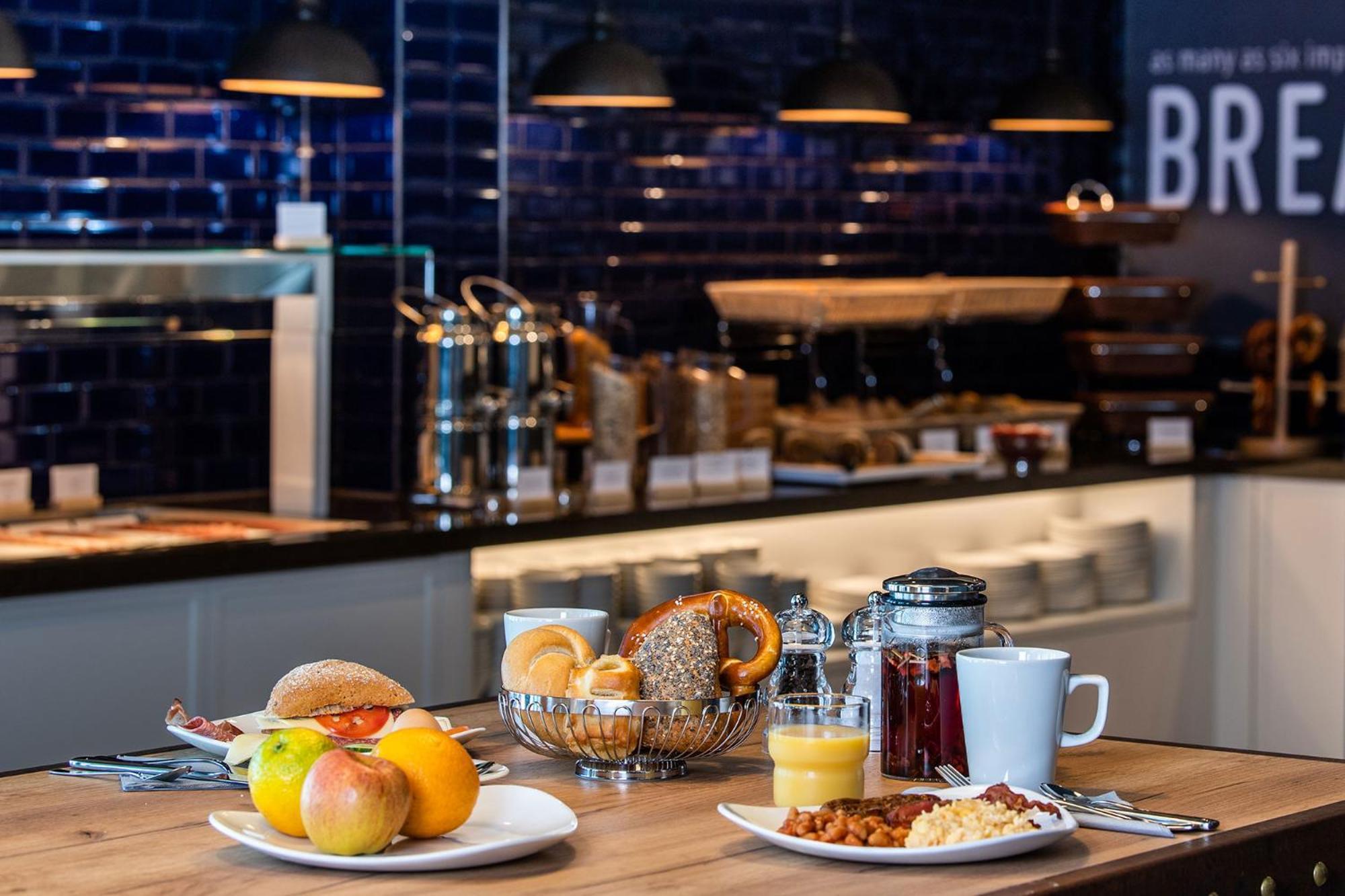Premier Inn Essen City Centre Екстер'єр фото