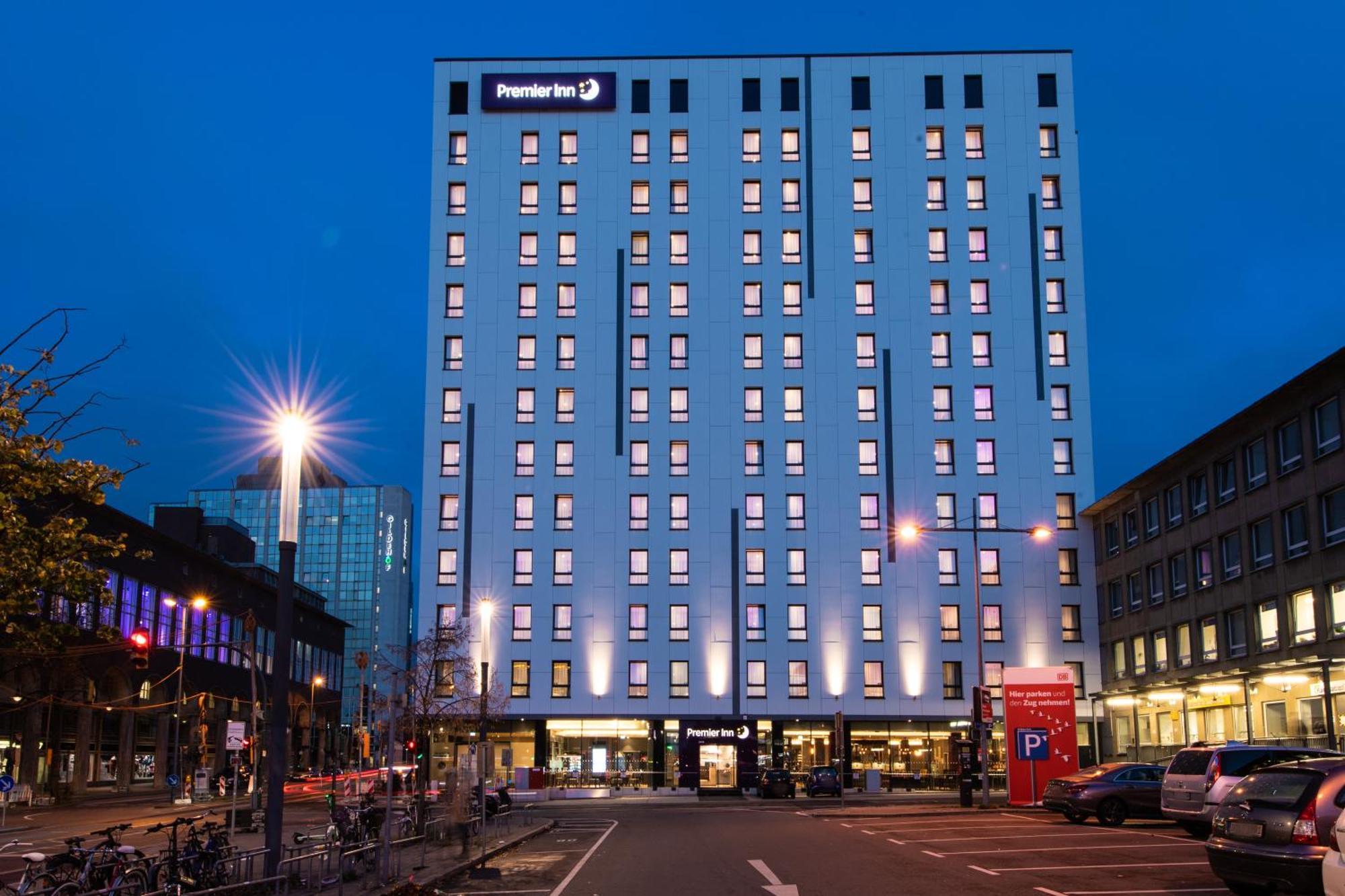 Premier Inn Essen City Centre Екстер'єр фото