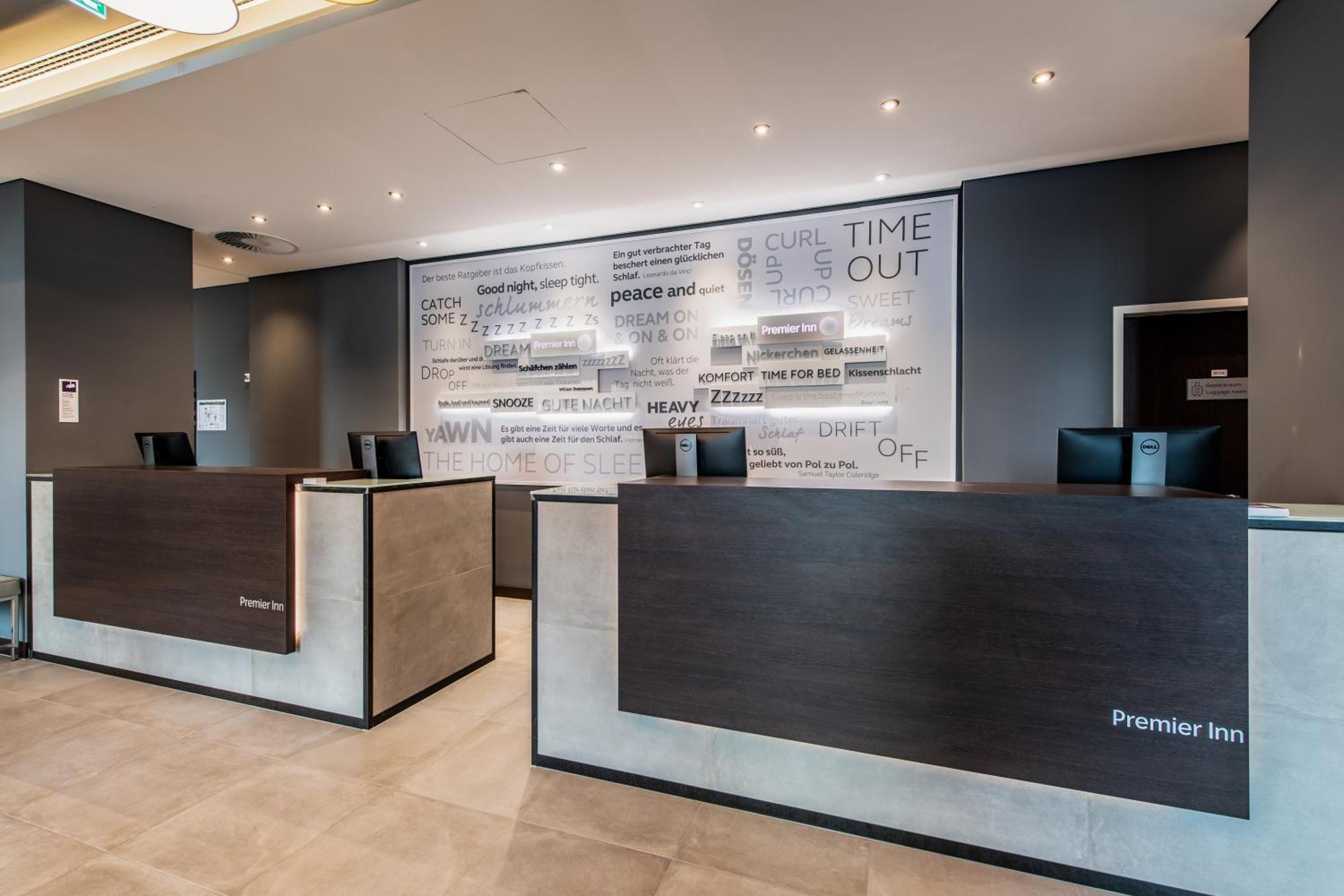 Premier Inn Essen City Centre Екстер'єр фото